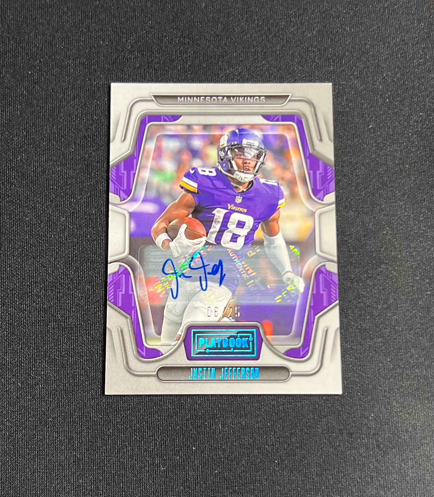 2022 Playbook Justin Jefferson Auto /25 61 Vikings